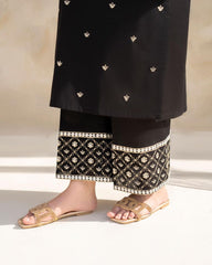 Zehn-e-Zar - Embroidered 2pc