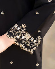 Zehn-e-Zar - Embroidered 2pc