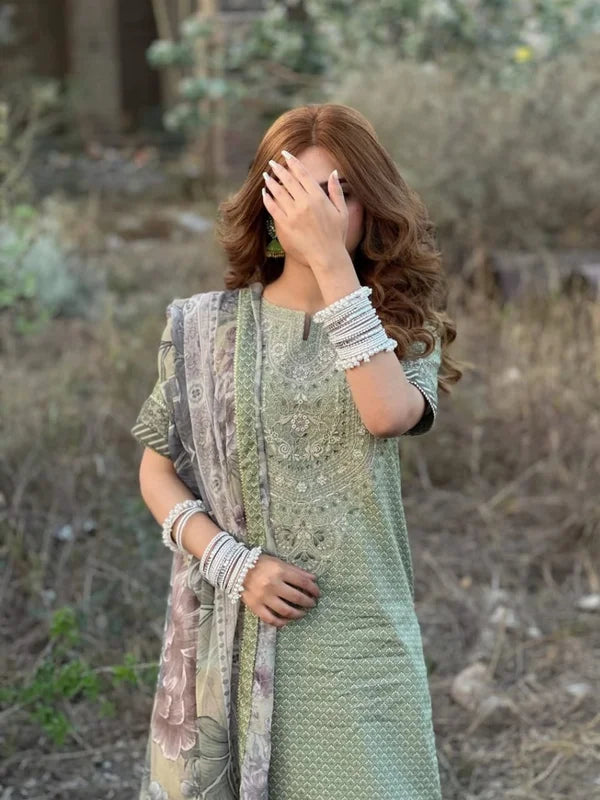 Saibaan - 3 Piece - Embroidered Lawn Suit